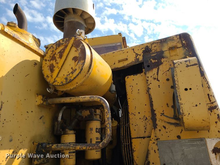 image for item MG9759 1977 Caterpillar 627B  conventional scraper