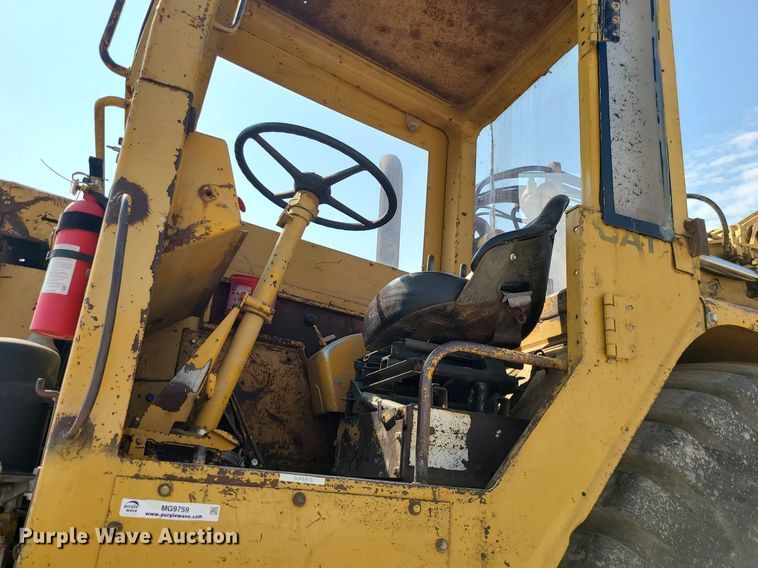 image for item MG9759 1977 Caterpillar 627B  conventional scraper