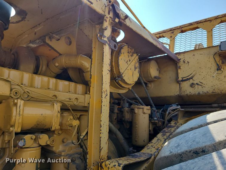 image for item MG9759 1977 Caterpillar 627B  conventional scraper