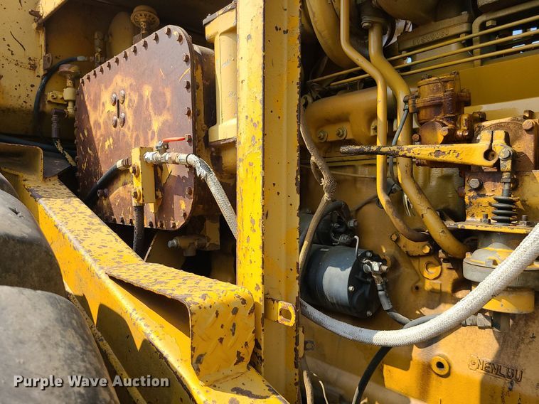 image for item MG9759 1977 Caterpillar 627B  conventional scraper