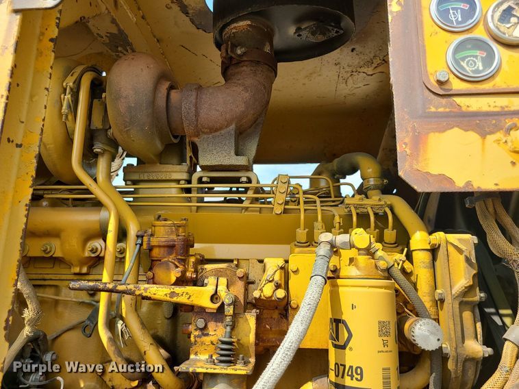 image for item MG9759 1977 Caterpillar 627B  conventional scraper