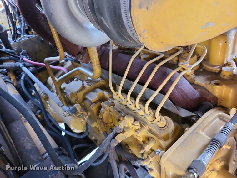 image for item MG9759 1977 Caterpillar 627B  conventional scraper