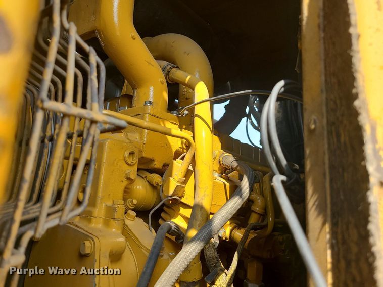 image for item MG9759 1977 Caterpillar 627B  conventional scraper