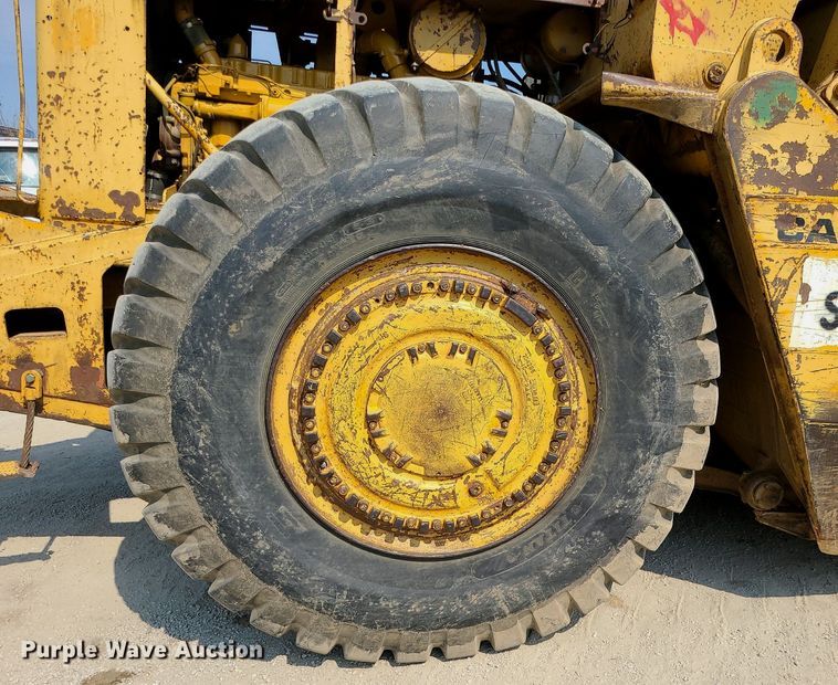 image for item MG9759 1977 Caterpillar 627B  conventional scraper