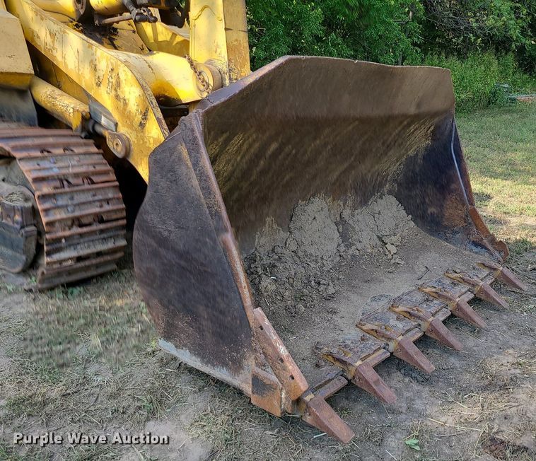 image for item MG9762 Komatsu D66S  crawler tractor