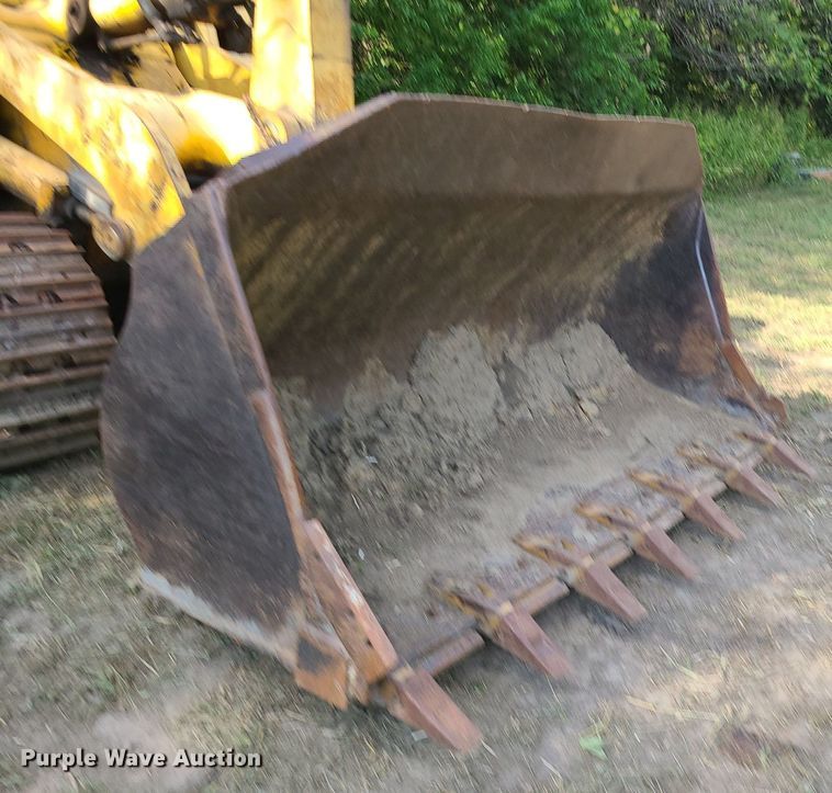 image for item MG9762 Komatsu D66S  crawler tractor