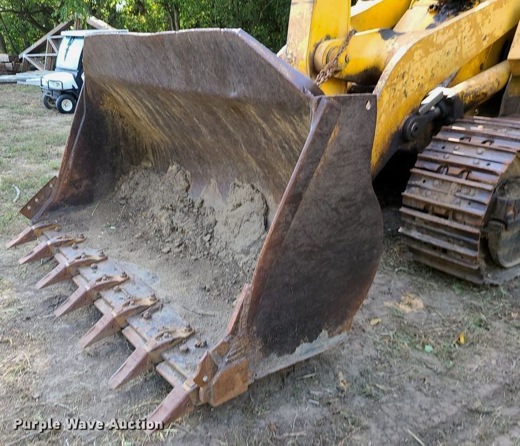 image for item MG9762 Komatsu D66S  crawler tractor