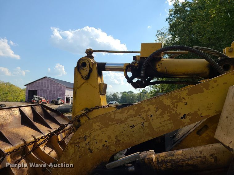 image for item MG9762 Komatsu D66S  crawler tractor