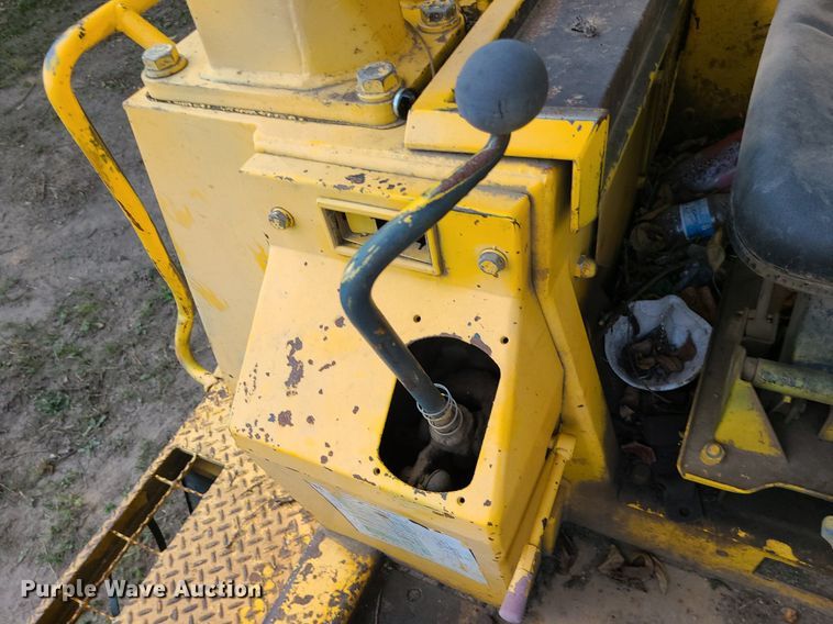 image for item MG9762 Komatsu D66S  crawler tractor