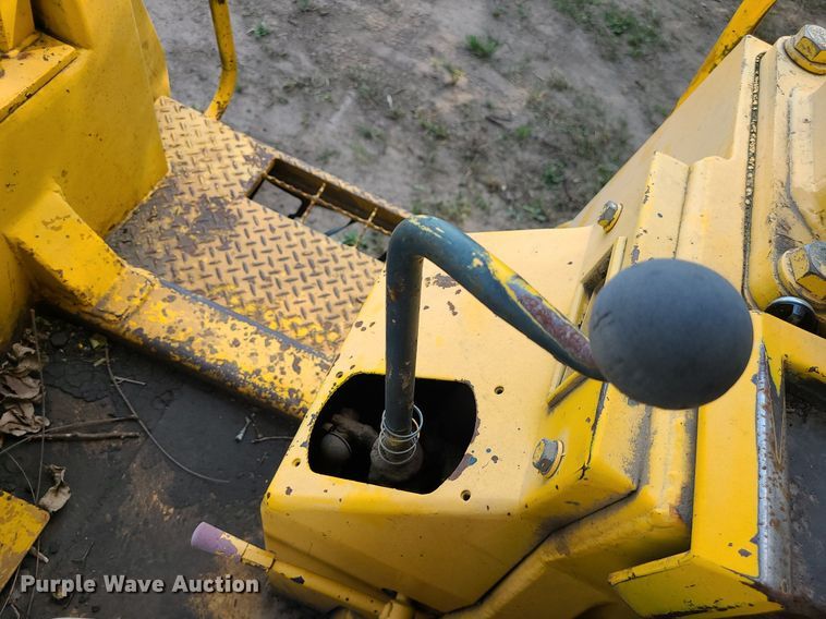 image for item MG9762 Komatsu D66S  crawler tractor