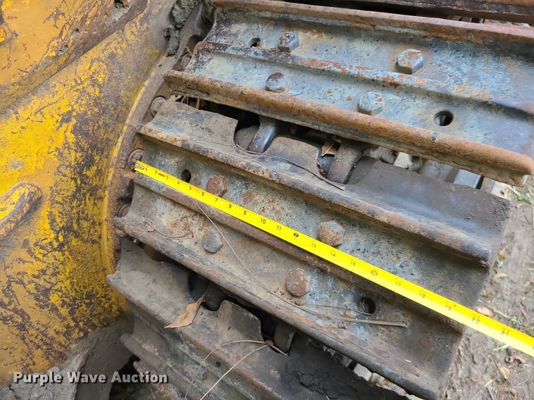 image for item MG9762 Komatsu D66S  crawler tractor