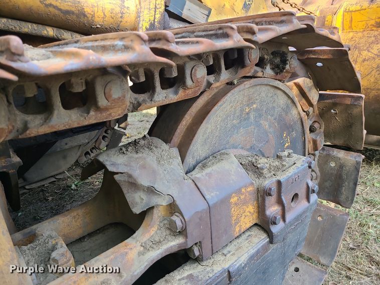 image for item MG9762 Komatsu D66S  crawler tractor