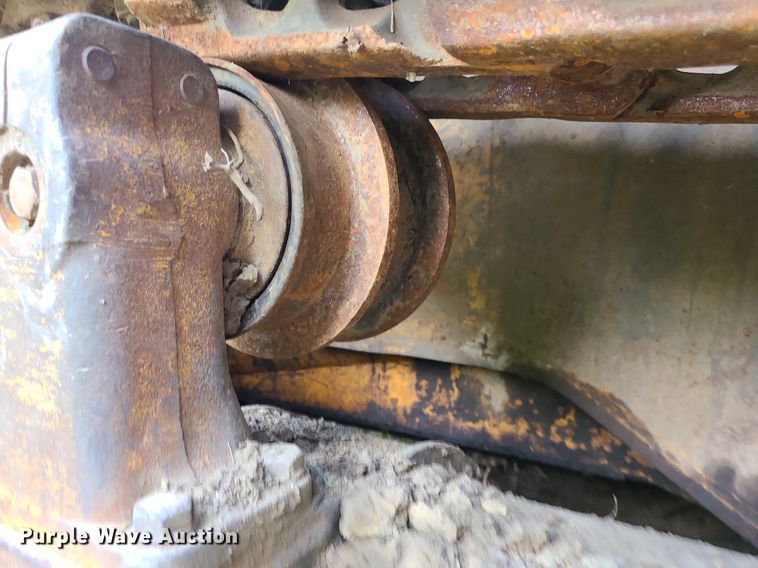 image for item MG9762 Komatsu D66S  crawler tractor