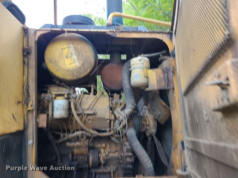 image for item MG9762 Komatsu D66S  crawler tractor