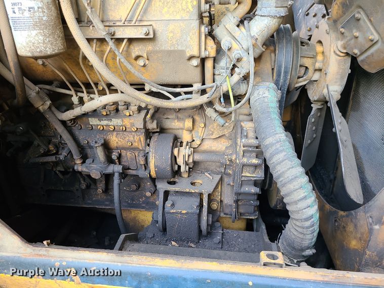 image for item MG9762 Komatsu D66S  crawler tractor