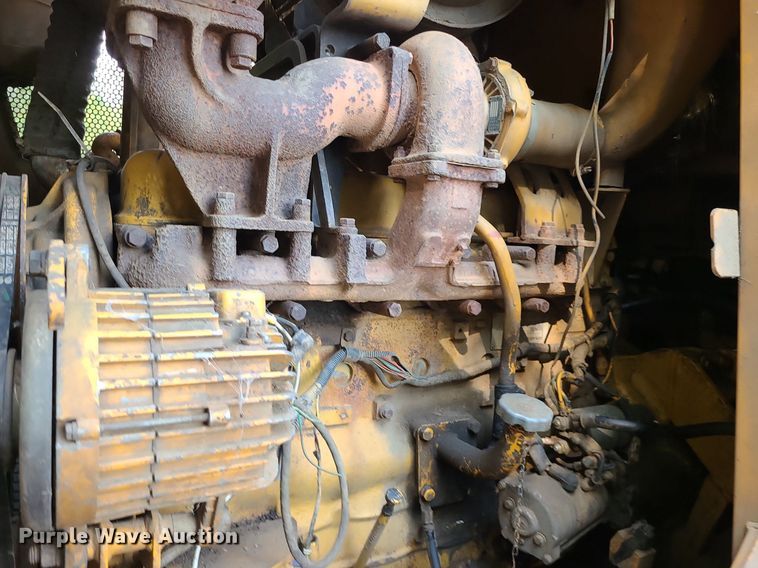 image for item MG9762 Komatsu D66S  crawler tractor