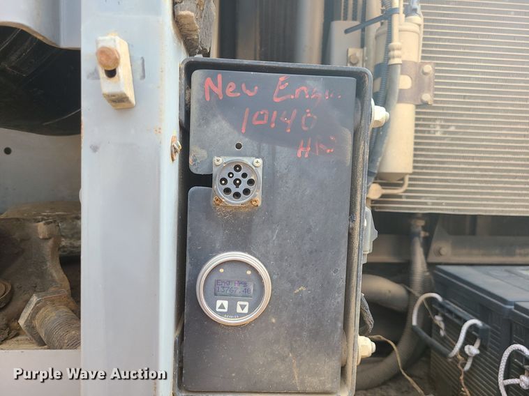 image for item MG9770 2004 John Deere 330C LC  excavator