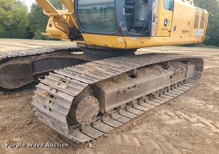 image for item MG9770 2004 John Deere 330C LC  excavator