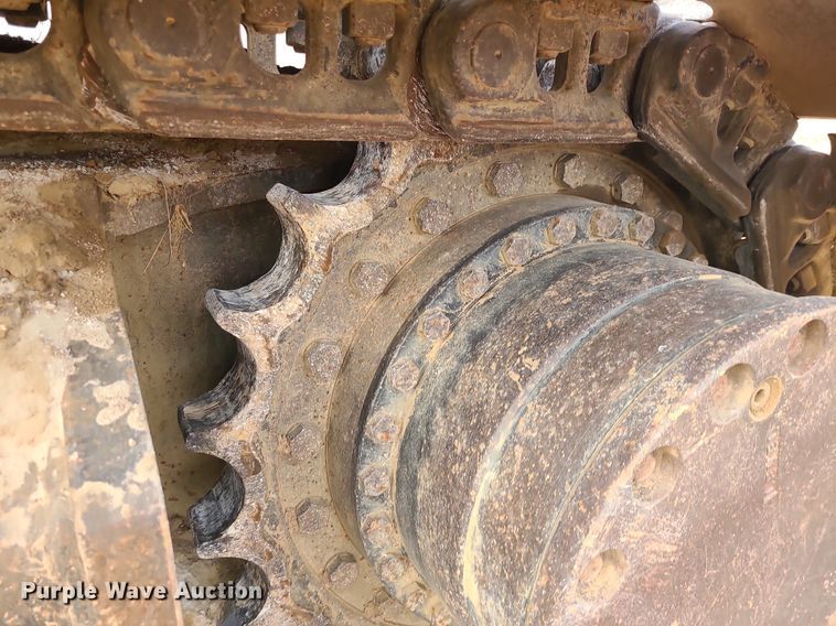 image for item MG9770 2004 John Deere 330C LC  excavator