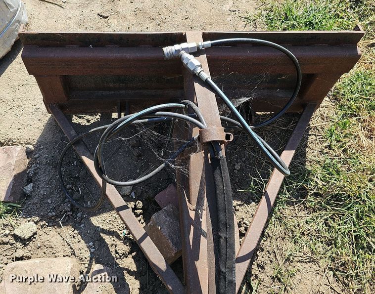 image for item MH9348 Skidhoe  skid steer backhoe