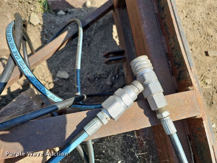 image for item MH9348 Skidhoe  skid steer backhoe