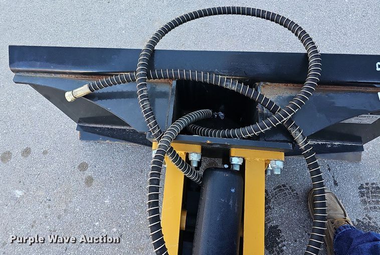 image for item MH9382 2022 Agrotk SSHH680  skid steer breaker