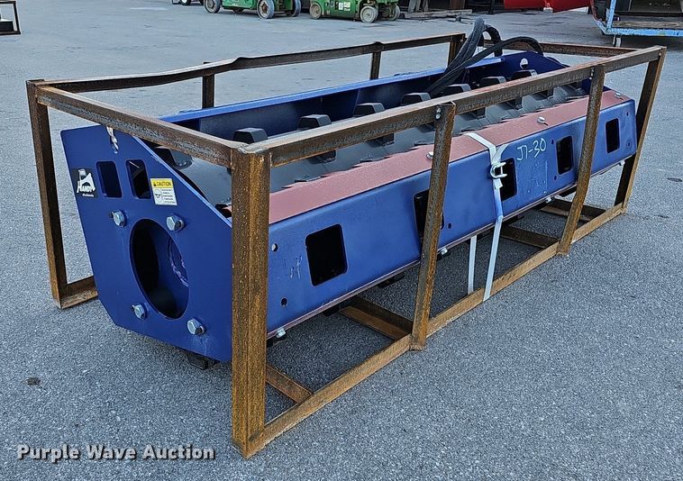 image for item MH9385 2023 Handy Attachments HVR76  skid steer vibratory drum roller