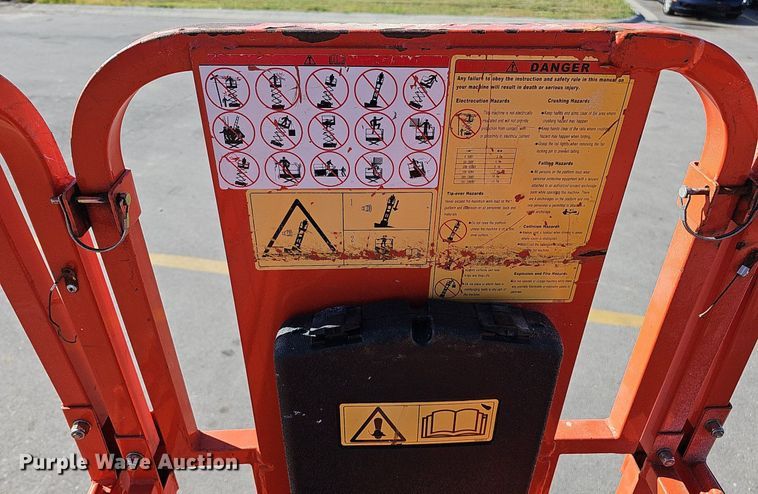 image for item MH9389 2018 LGMG AS2632E  scissor lift