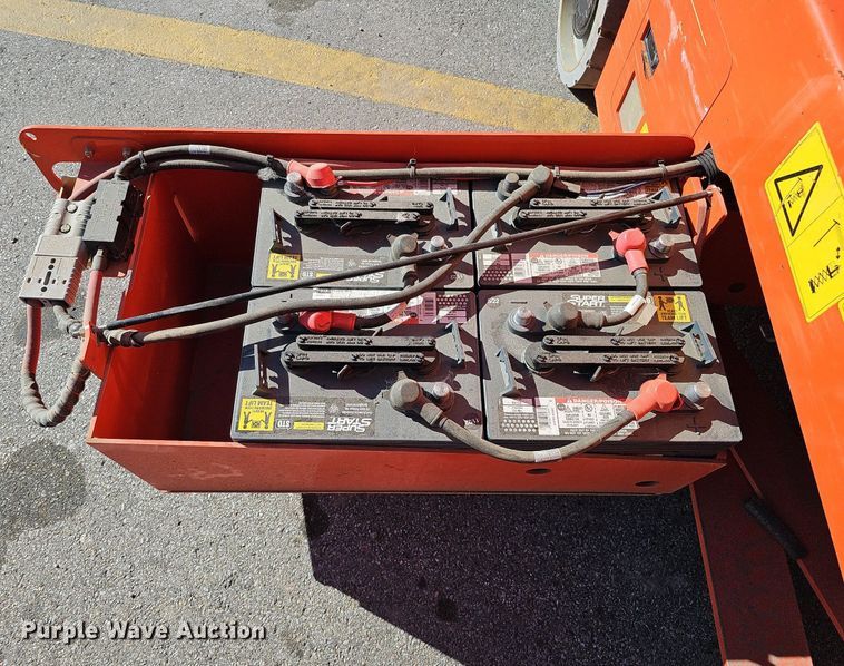 image for item MH9389 2018 LGMG AS2632E  scissor lift