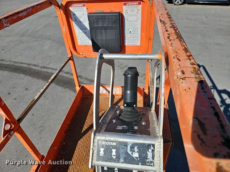 image for item MH9390 2016 Snorkel S3219E  scissor lift
