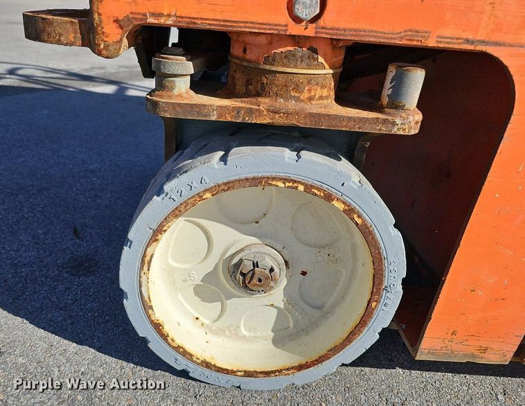 image for item MH9390 2016 Snorkel S3219E  scissor lift