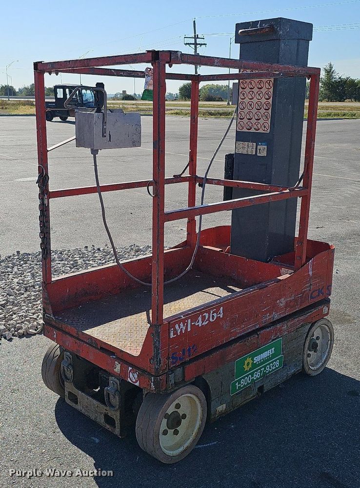 image for item MH9391 2012 Skyjack SJ12  vertical lift