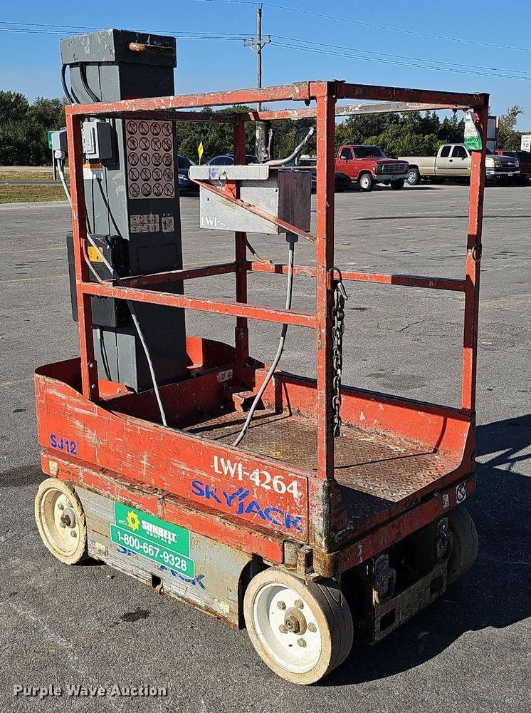 image for item MH9391 2012 Skyjack SJ12  vertical lift