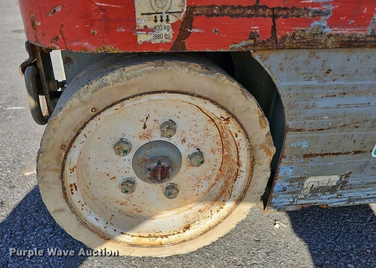 image for item MH9391 2012 Skyjack SJ12  vertical lift