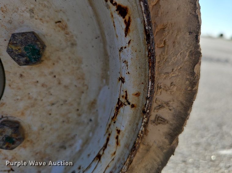 image for item MH9391 2012 Skyjack SJ12  vertical lift