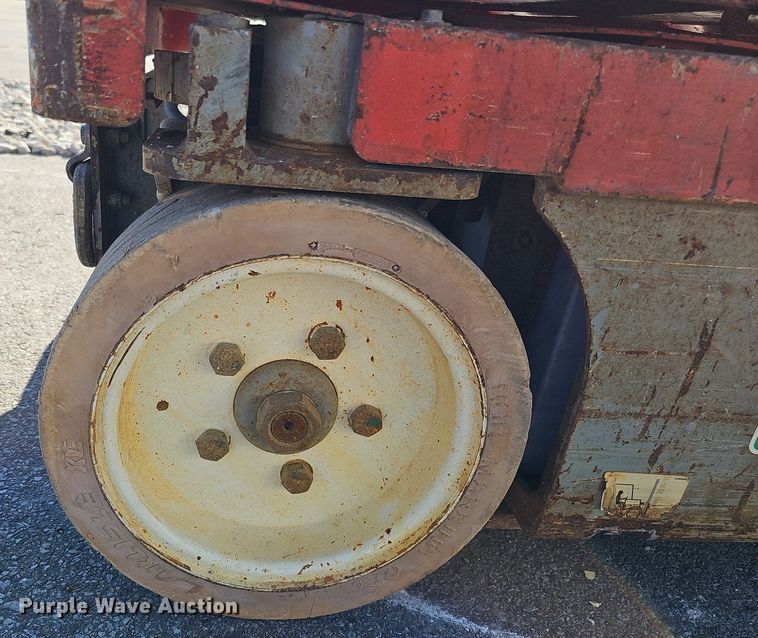 image for item MH9391 2012 Skyjack SJ12  vertical lift