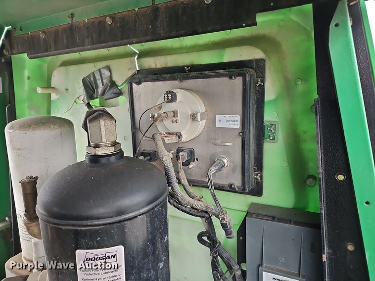 image for item MH9403 2015 Doosan P185WDO-T4F  air compressor