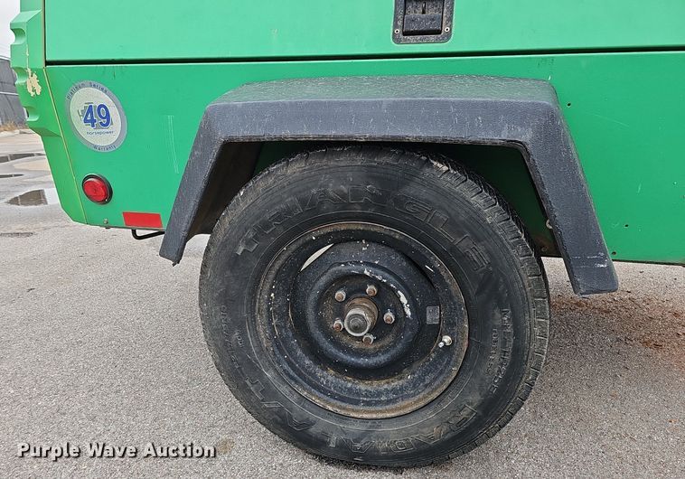 image for item MH9403 2015 Doosan P185WDO-T4F  air compressor