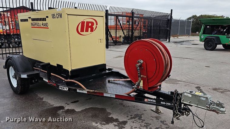 image for item MH9404 2001 Ingersoll Rand  P185WJDJ air compressor