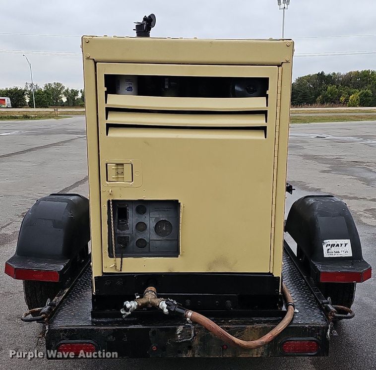 image for item MH9404 2001 Ingersoll Rand  P185WJDJ air compressor