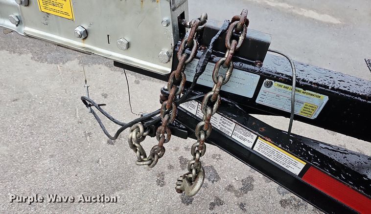 image for item MH9404 2001 Ingersoll Rand  P185WJDJ air compressor