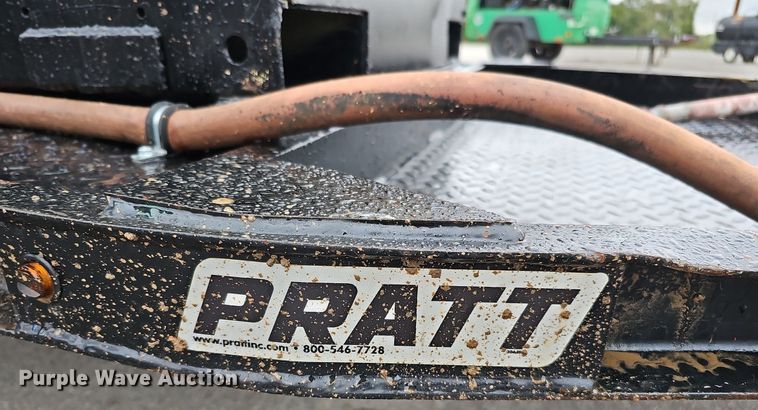 image for item MH9404 2001 Ingersoll Rand  P185WJDJ air compressor