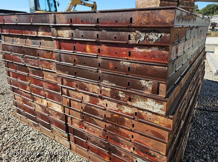 image for item MH9418 Symons  concrete forms