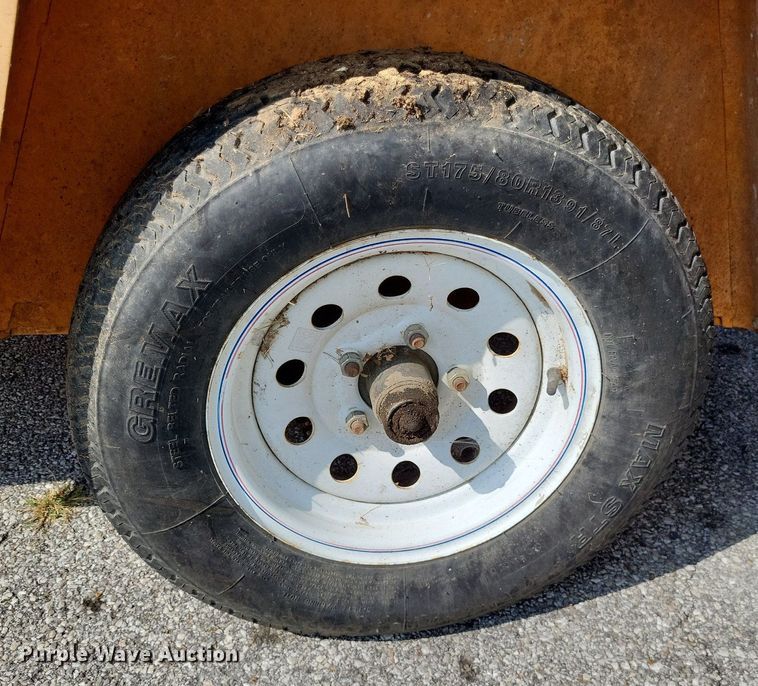 image for item MI9791 2013 Traffic signal trailer