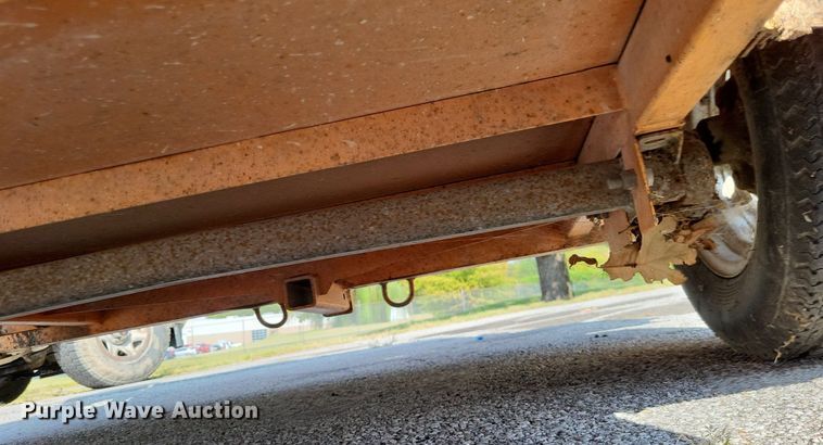 image for item MI9791 2013 Traffic signal trailer