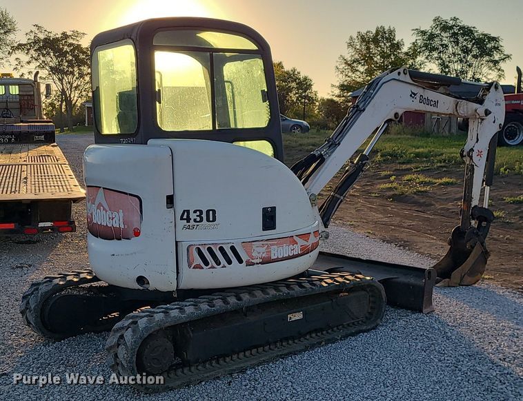 image for item MJ9413 2008 Bobcat 430HAG  mini excavator