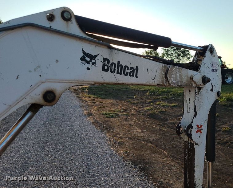 image for item MJ9413 2008 Bobcat 430HAG  mini excavator