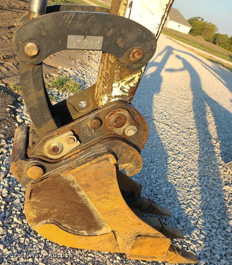 image for item MJ9413 2008 Bobcat 430HAG  mini excavator