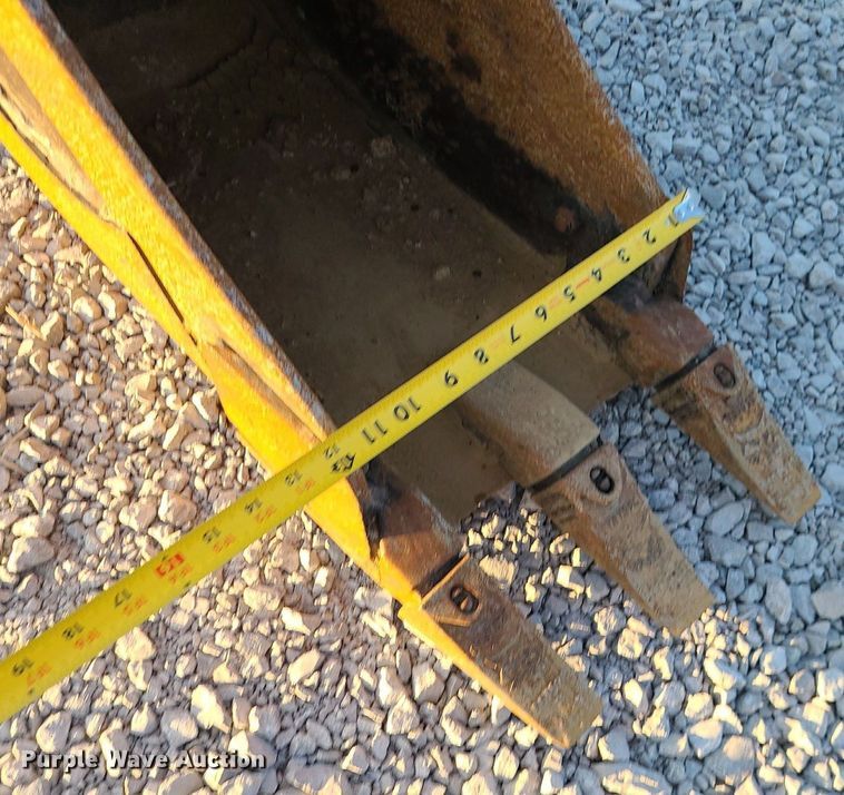 image for item MJ9413 2008 Bobcat 430HAG  mini excavator