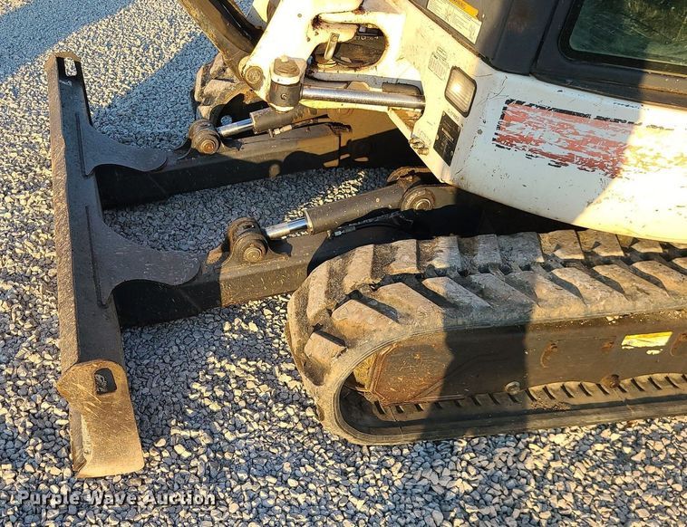 image for item MJ9413 2008 Bobcat 430HAG  mini excavator